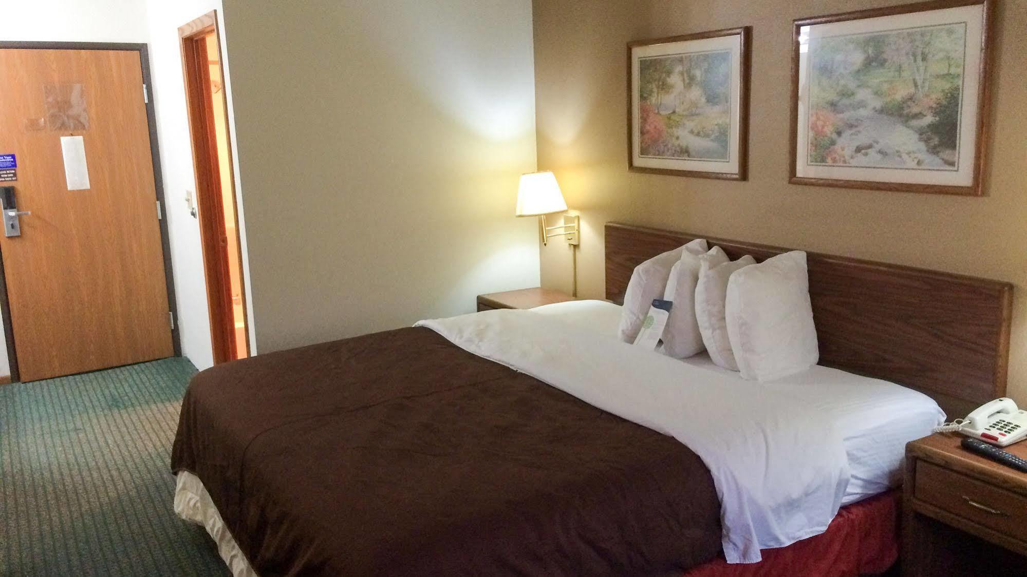 Motel 6-Kewanee, Il Εξωτερικό φωτογραφία