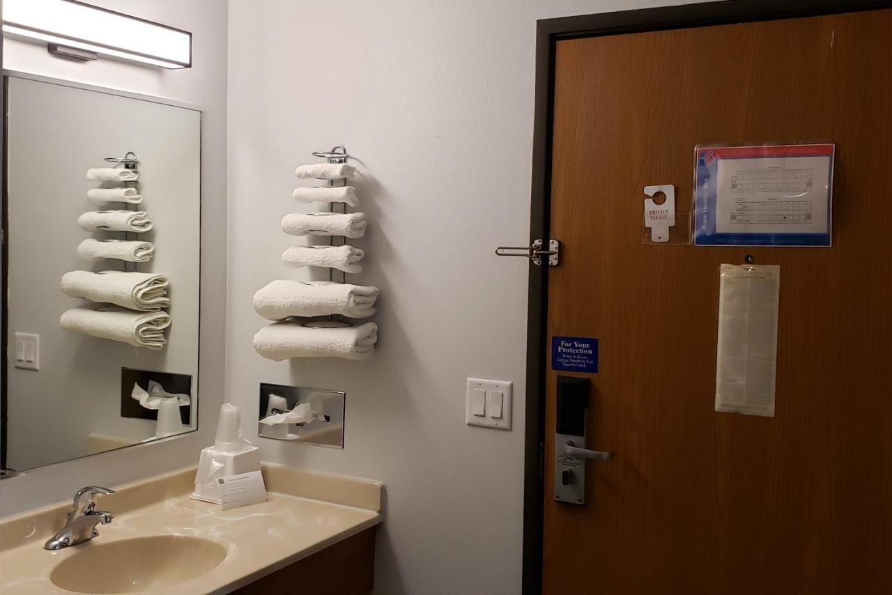 Motel 6-Kewanee, Il Εξωτερικό φωτογραφία